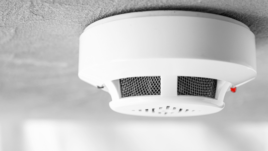 smoke-alarm-installation smoke-alarm-installation